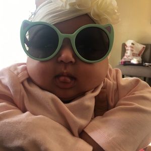 Meet your Posher, Zoila